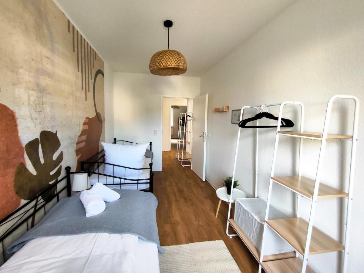 Bohnapartments Bechstein: Quiet Erfurt Stay with Smart TVs and Balcony Neudietendorf Exterior photo